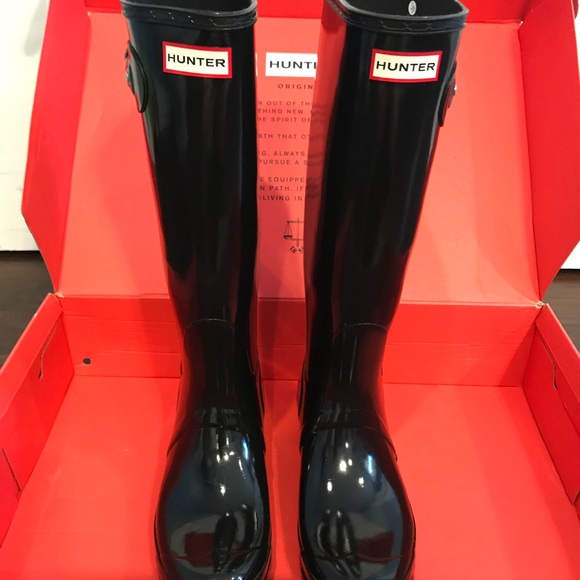 Hunter Boots - Picture 2 of 7
